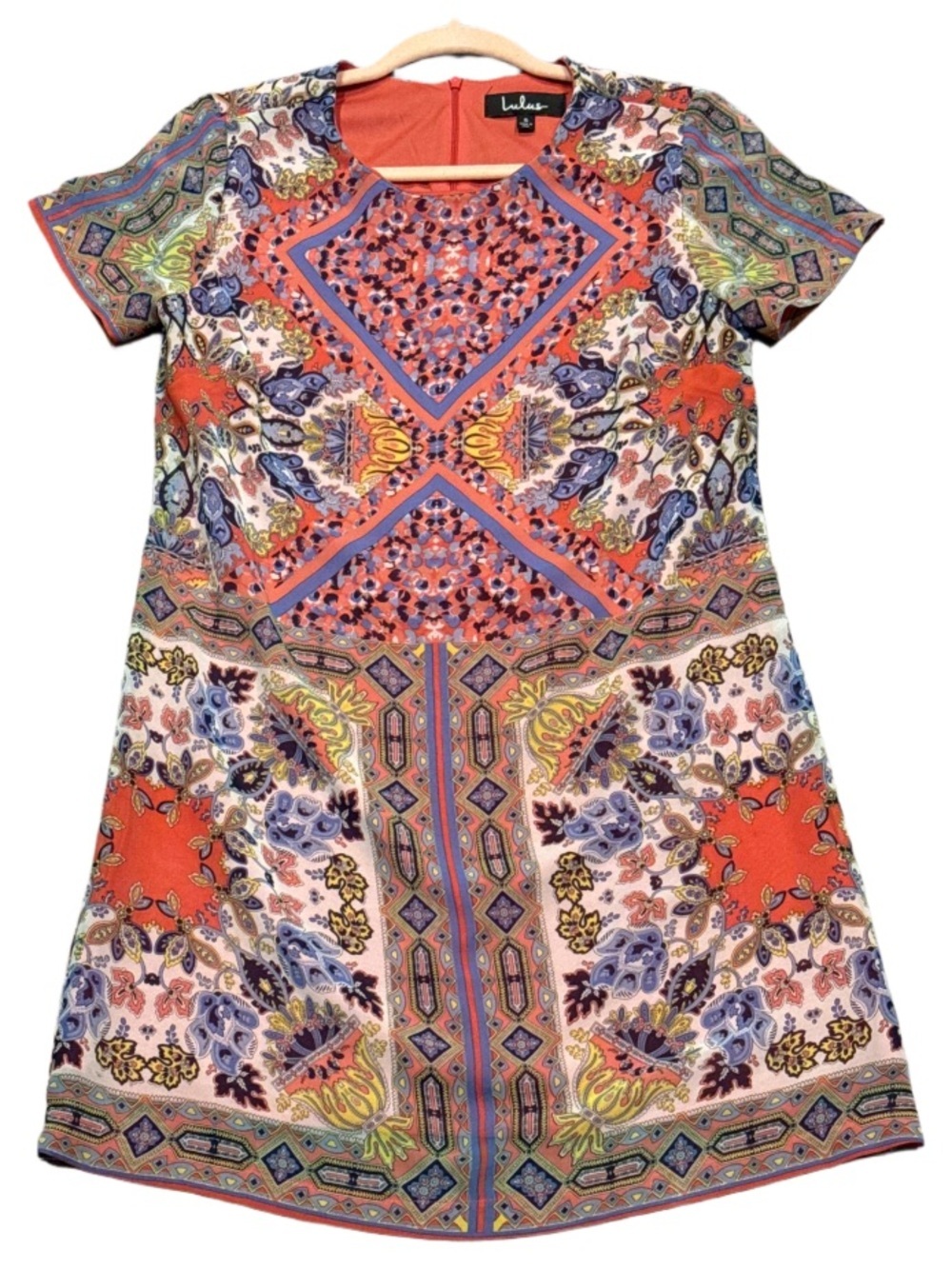 Size Small LULUS Coral Multi-Print Short Sleeve Dress